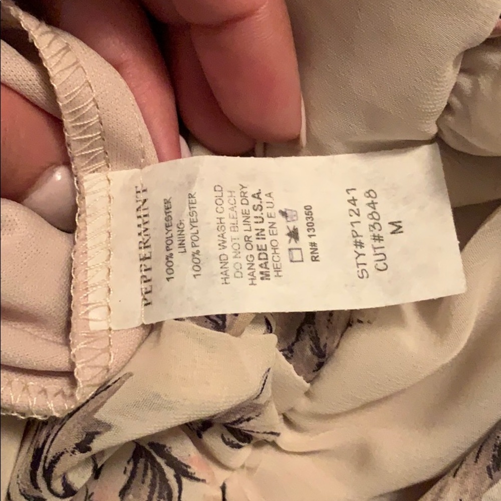 NWT. Floral and flowy romper. - Picture 6 of 6